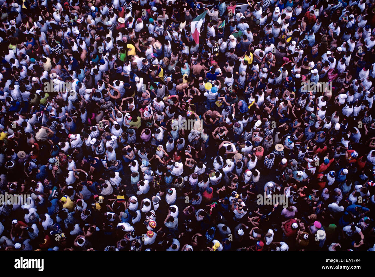 Foule compacte à la Calle Ocho Festival à Miami en Floride Banque D'Images
