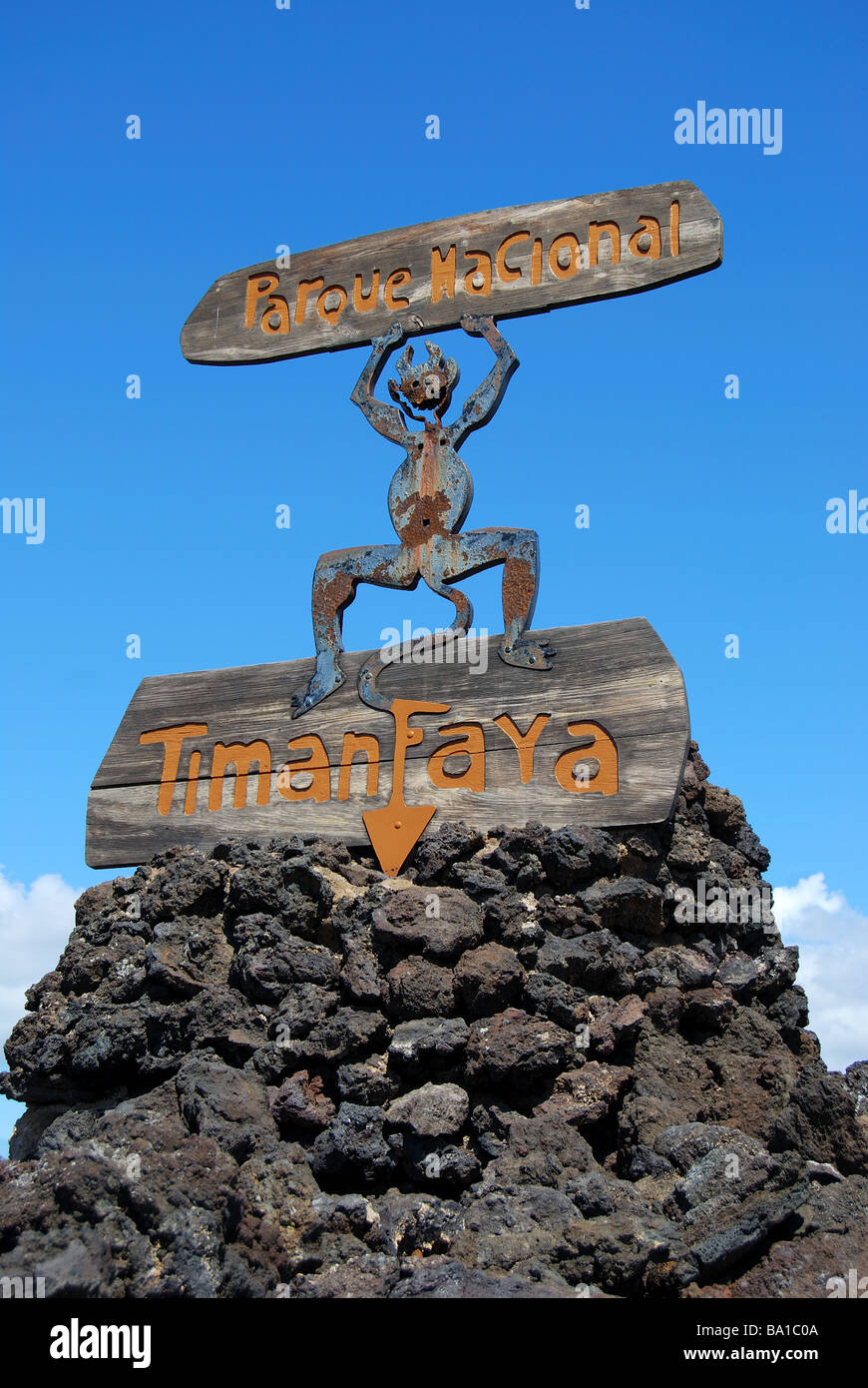 Panneau d'entrée, le Parc National de Timanfaya, Lanzarote, îles Canaries, Espagne Banque D'Images