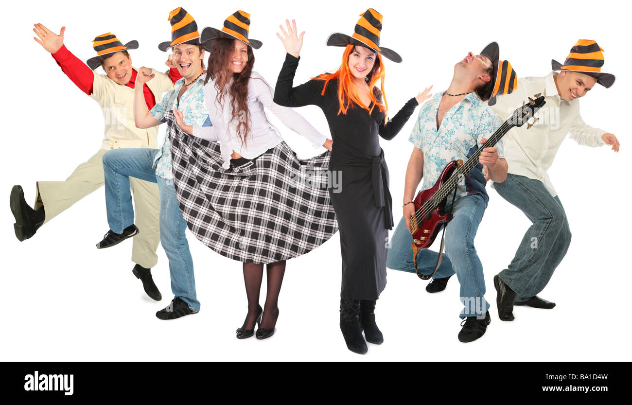Les gens danser en groupe isolé chapeaux halloween Banque D'Images