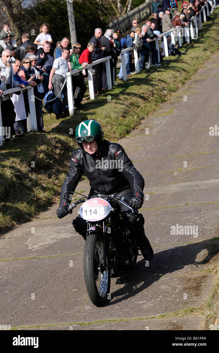 Test de Brooklands Hill Centenary event 22 03 2009 Sprint 1938 SJA Banque D'Images