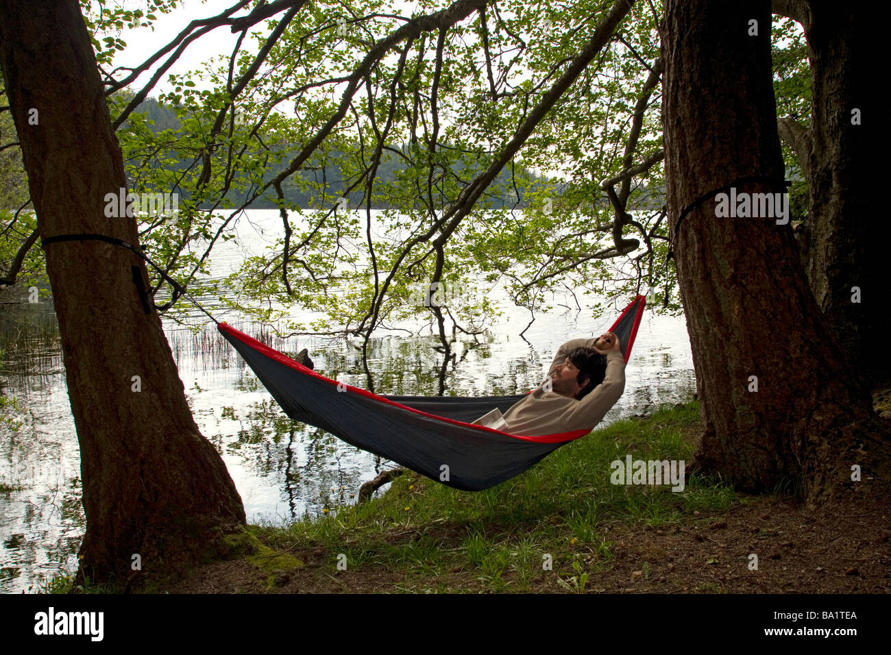 Tente et hamac - Moran State Park, Orcas Island, Washington Banque D'Images