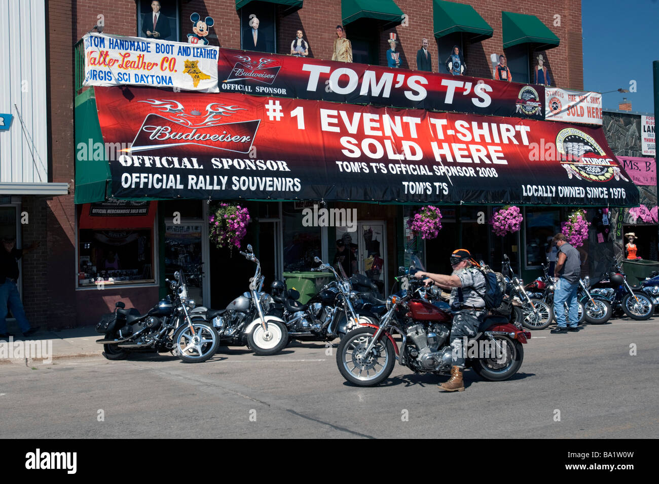 Tom s t s grande rue principale magasin Sturgis Motorcycle Rally annuel Dakota du Sud USA Banque D'Images