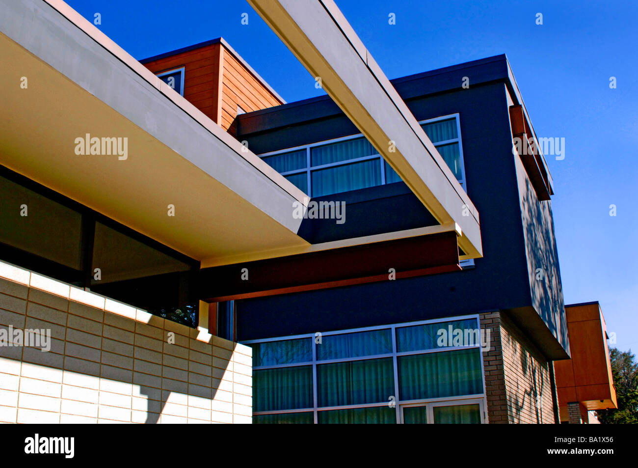 Maisons urbaines, modernes de design contemporain dans une zone de développement urbain Banque D'Images