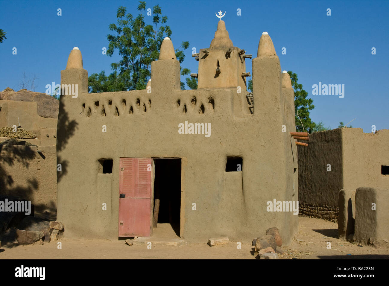 Mosquée de Yendouma dans le pays Dogon au Mali Banque D'Images