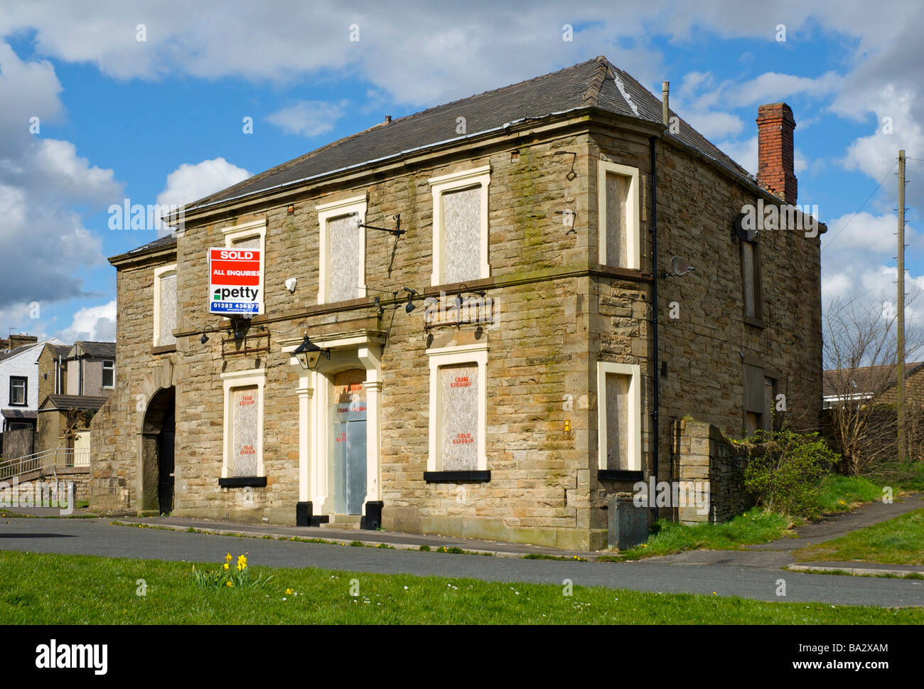 Pub de fermée près de Burnley, Lancashire, England UK Banque D'Images
