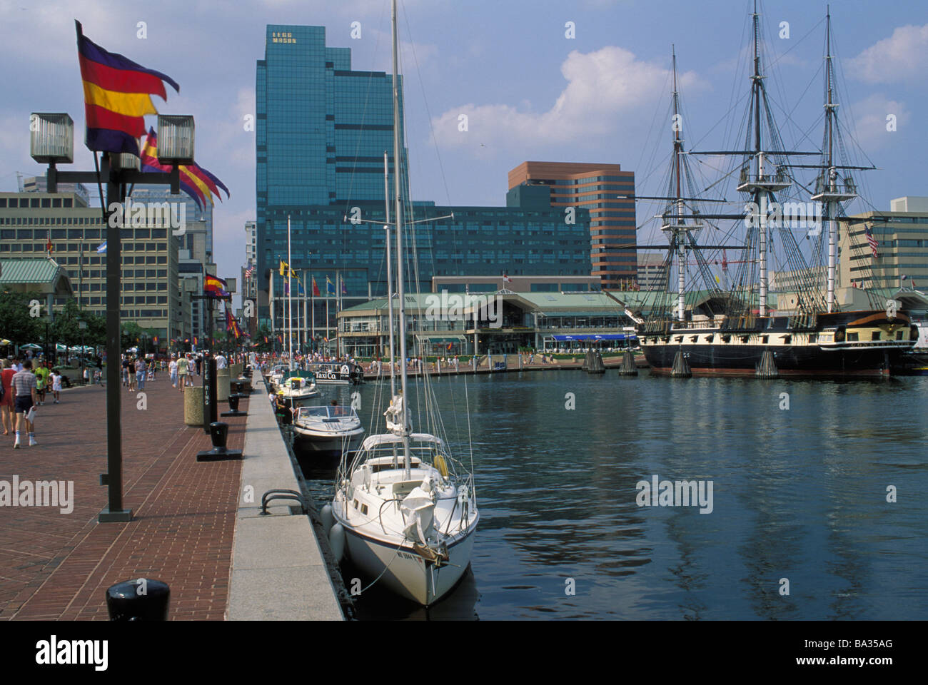 Frégate US Constellation dans le port de Baltimore Banque D'Images