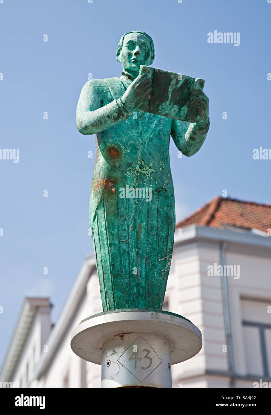 Statue de Bruno Renard sur le circuit historique de Tournai Belgique Banque D'Images