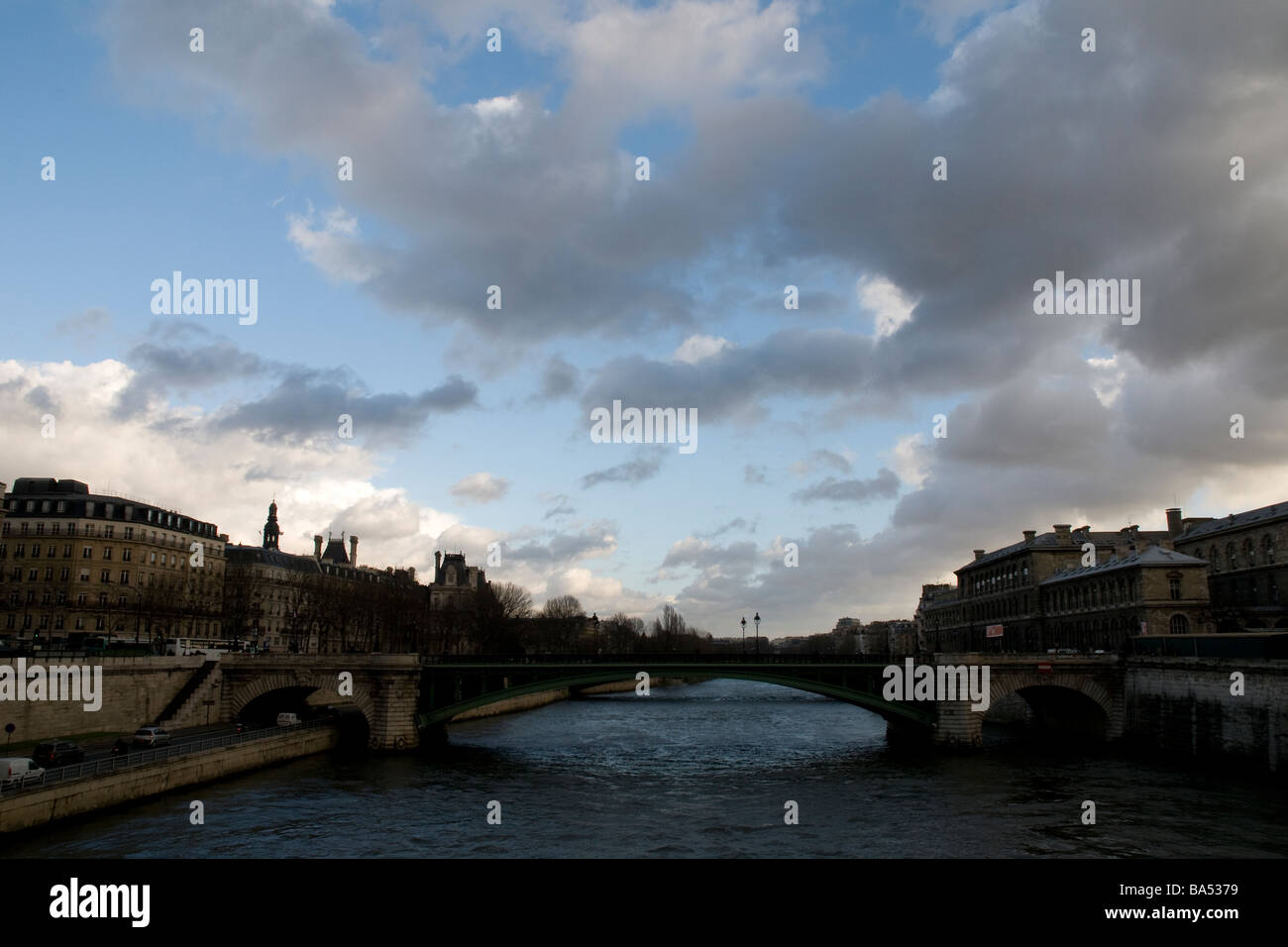 Pont de Seine à Paris Banque D'Images