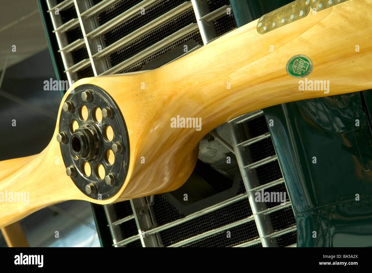 Sur l'hélice du moteur unique avion prop Banque D'Images