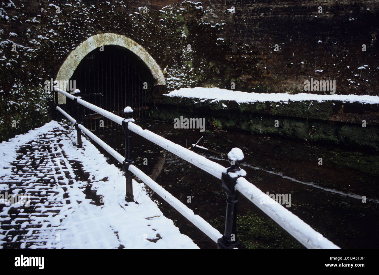 James Brindley Harecastle Tunnel du Canal à Kidsgrove Stoke-on-Trent Banque D'Images