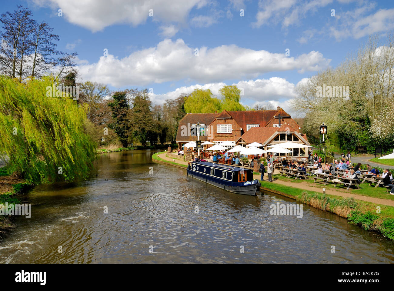 L'Anchor pub à Pyrford Surrey UK Banque D'Images