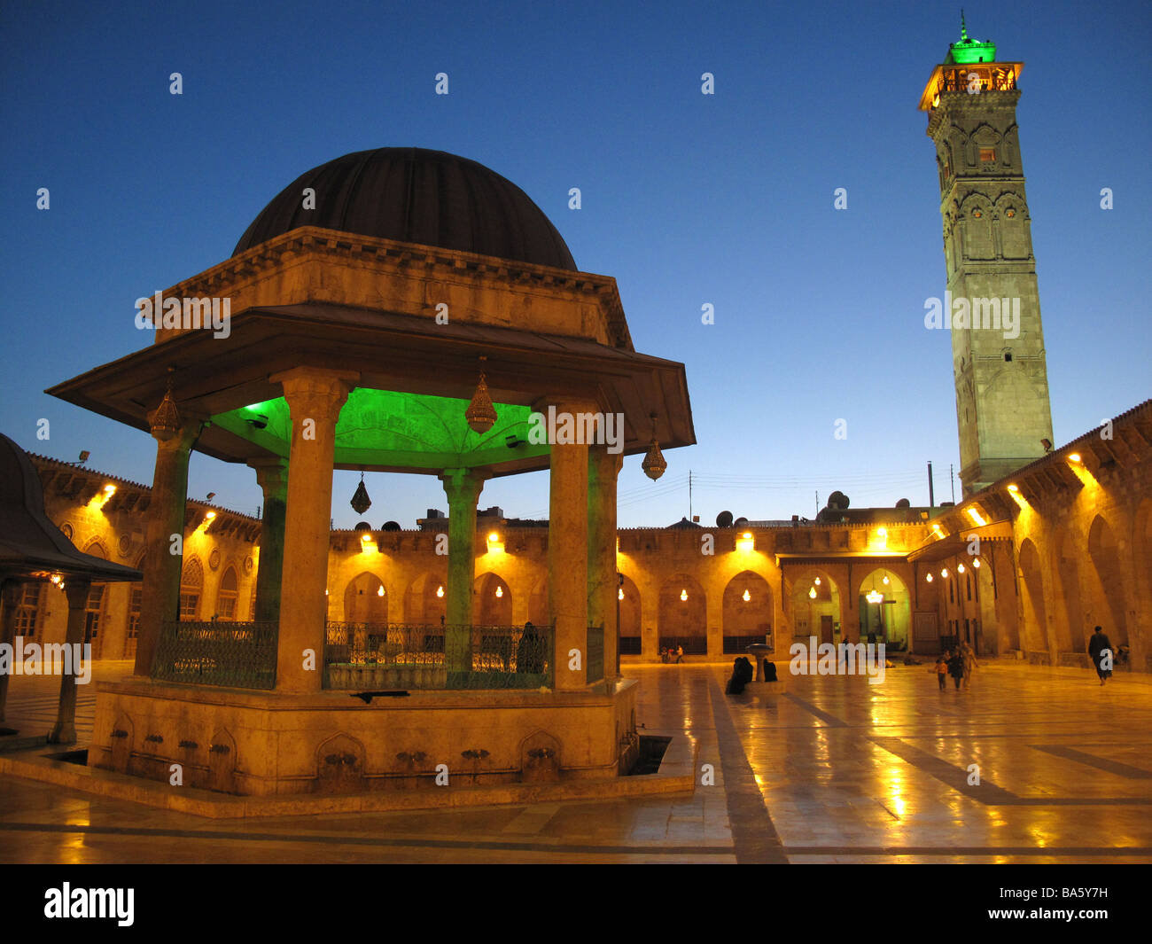 Grande Mosquée Omeyyade omeyyade ou Al Jamaa al Kebir Zacharia Aleppo Syrie minaret Banque D'Images