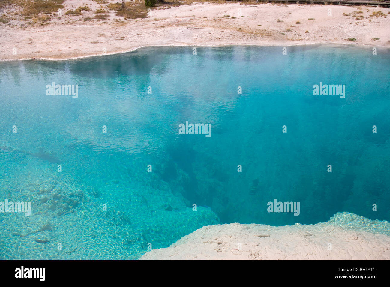 USA Wyoming West Thumb Geyser Basin Black Pool Banque D'Images