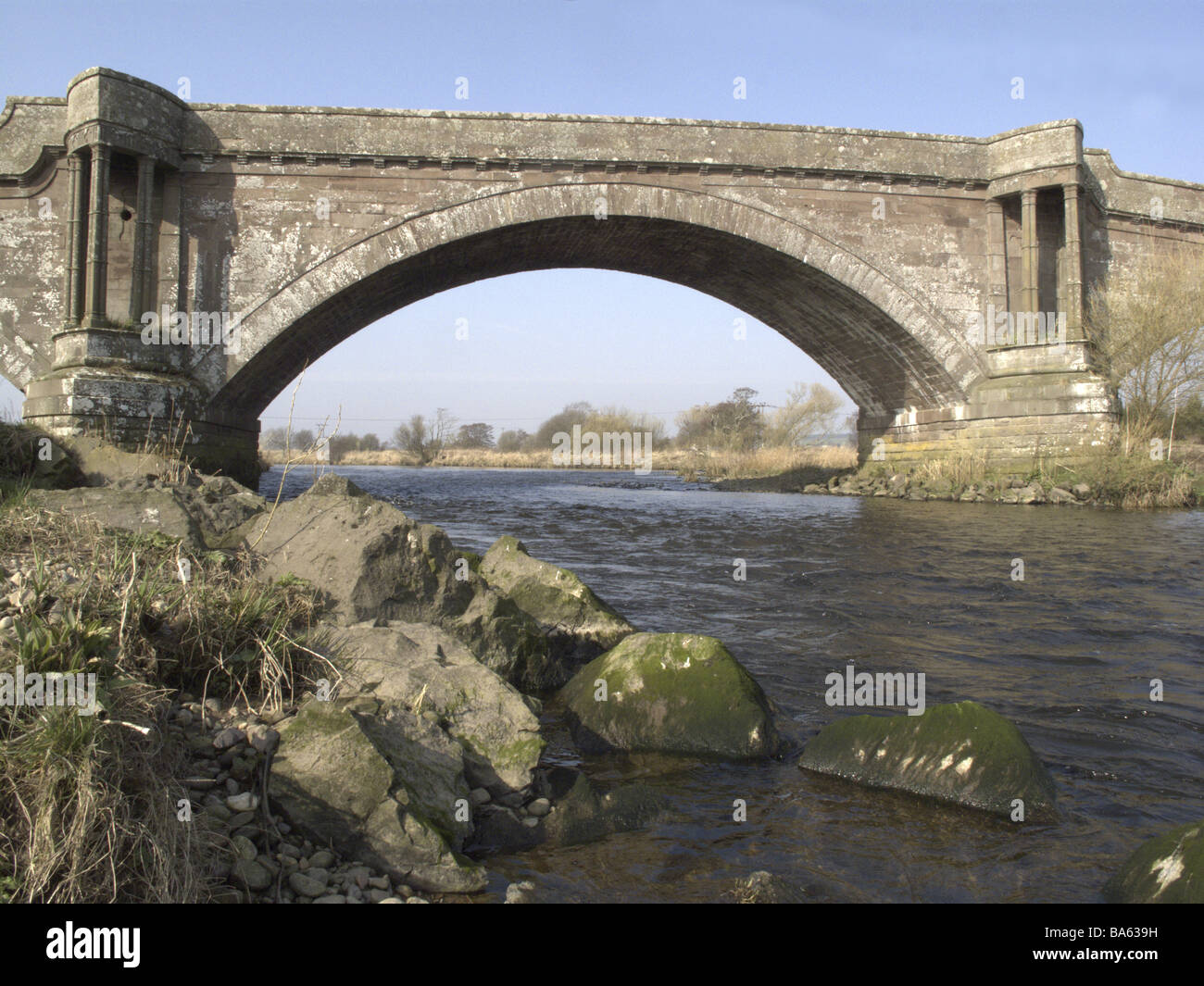 Pont de Dun sur la rivière South Esk Montrose Ecosse Banque D'Images