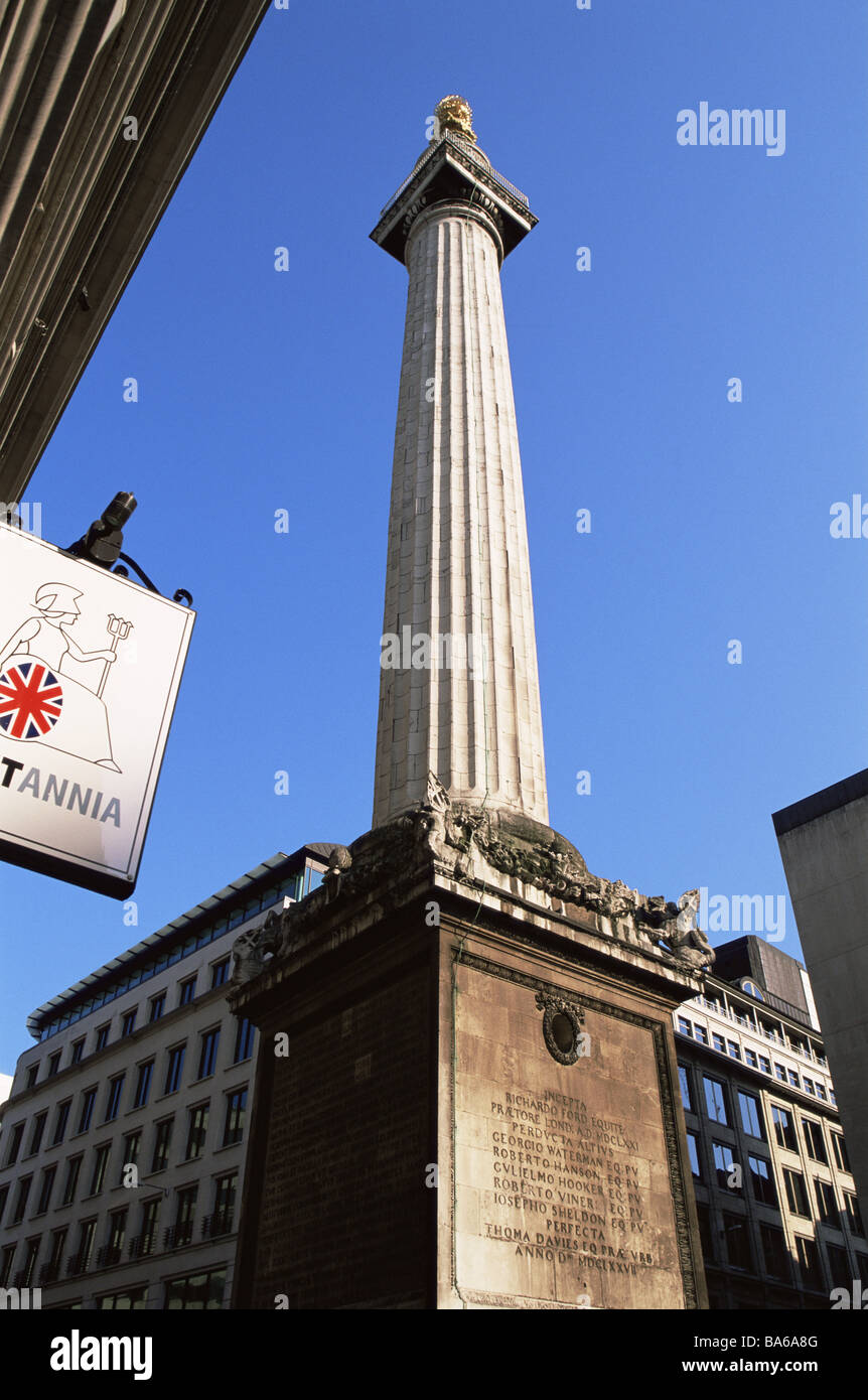 Grande Bretagne Londres monument situé rue 'Le monument' Angleterre capital bank-bâtiments en hauteur des immeubles de la colonne place Banque D'Images
