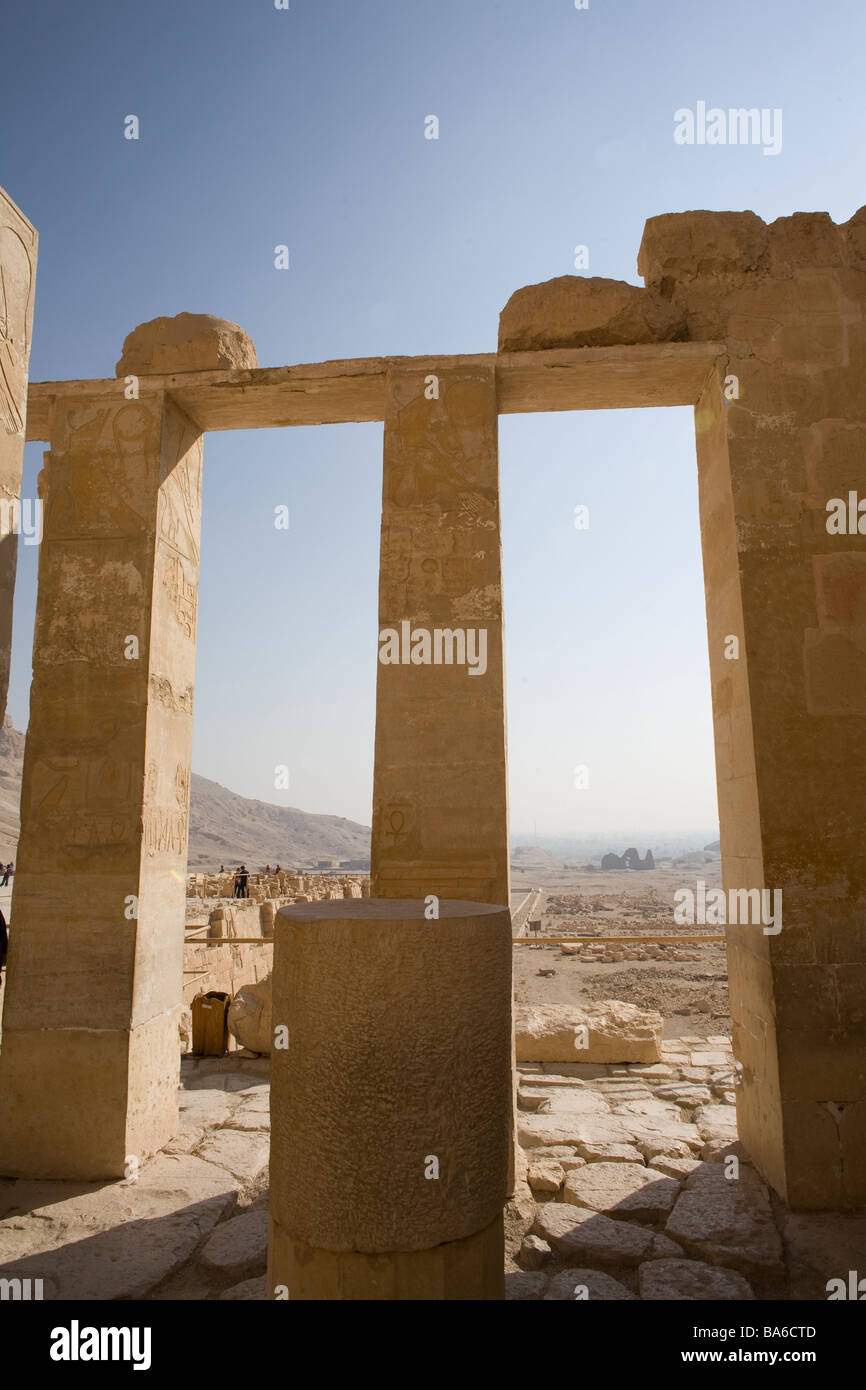 Deir el-Bahri Louxor Vallée des Rois Banque D'Images