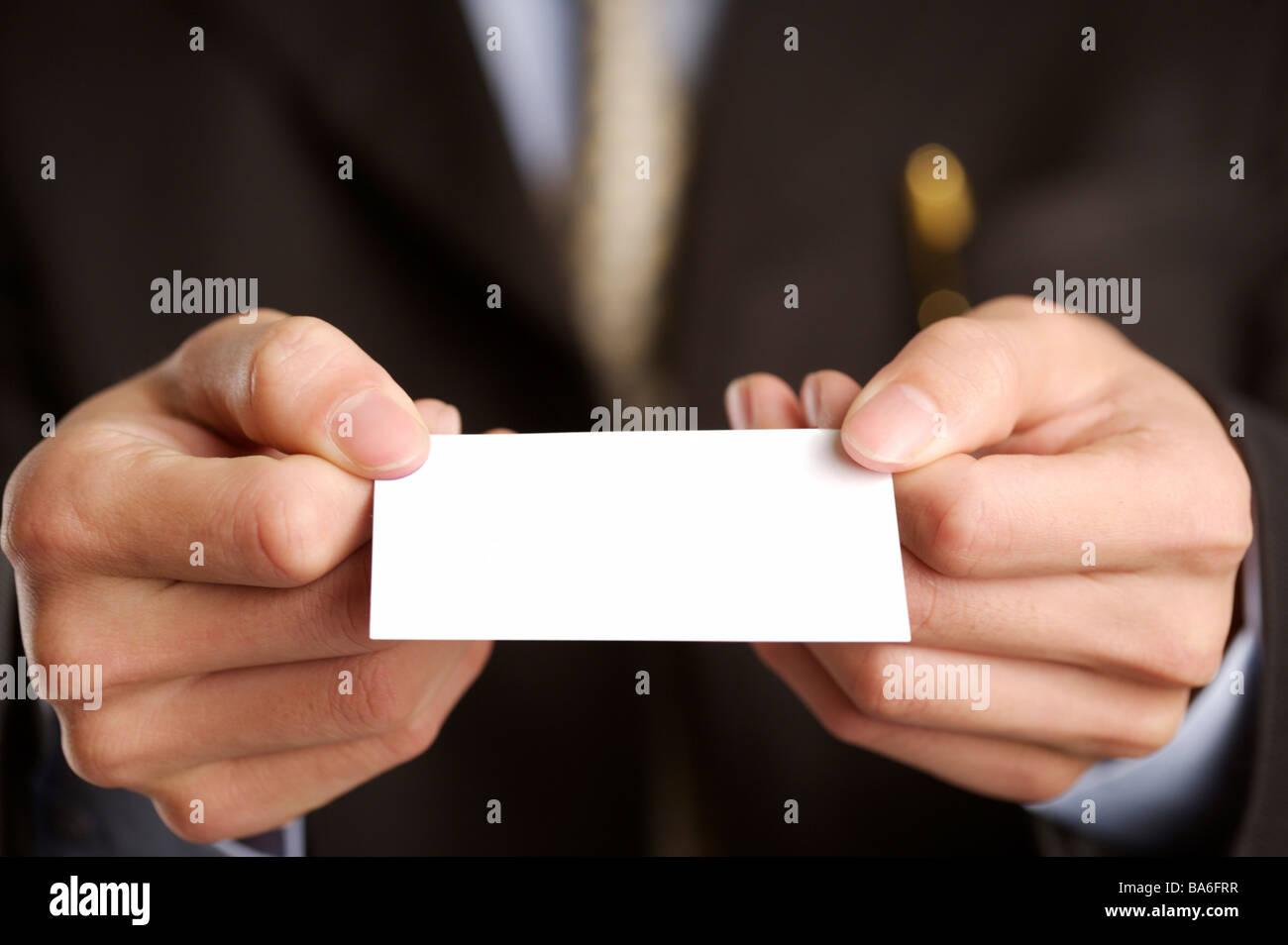 Businessman showing carte nom carte accent sur Banque D'Images