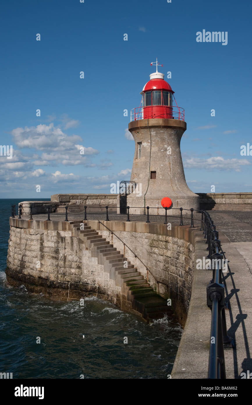 Phare à l'entrée de la rivière Tyne Banque D'Images