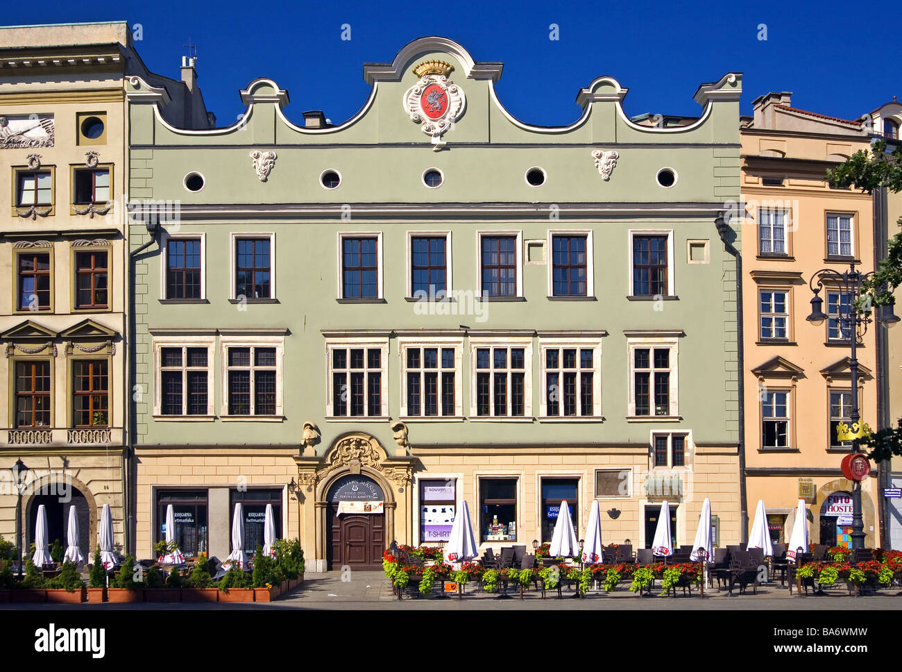 L'immeuble Hetmanska sur le marché principal de Cracovie Pologne Banque D'Images