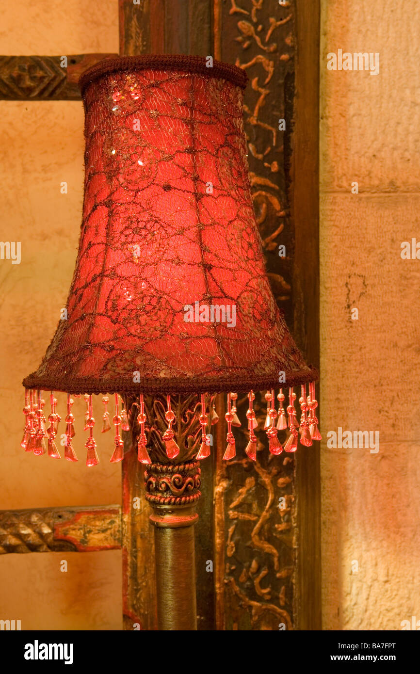 Lampe dans la chambre à coucher, Dar Zamaria Hôtel Martini, Alep, Syrie, Asie Banque D'Images
