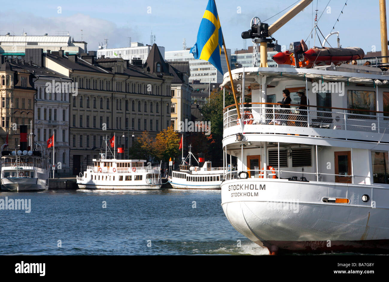 Ferries, le port Nybroviken, Oestermalm, Stockholm, Suède Banque D'Images