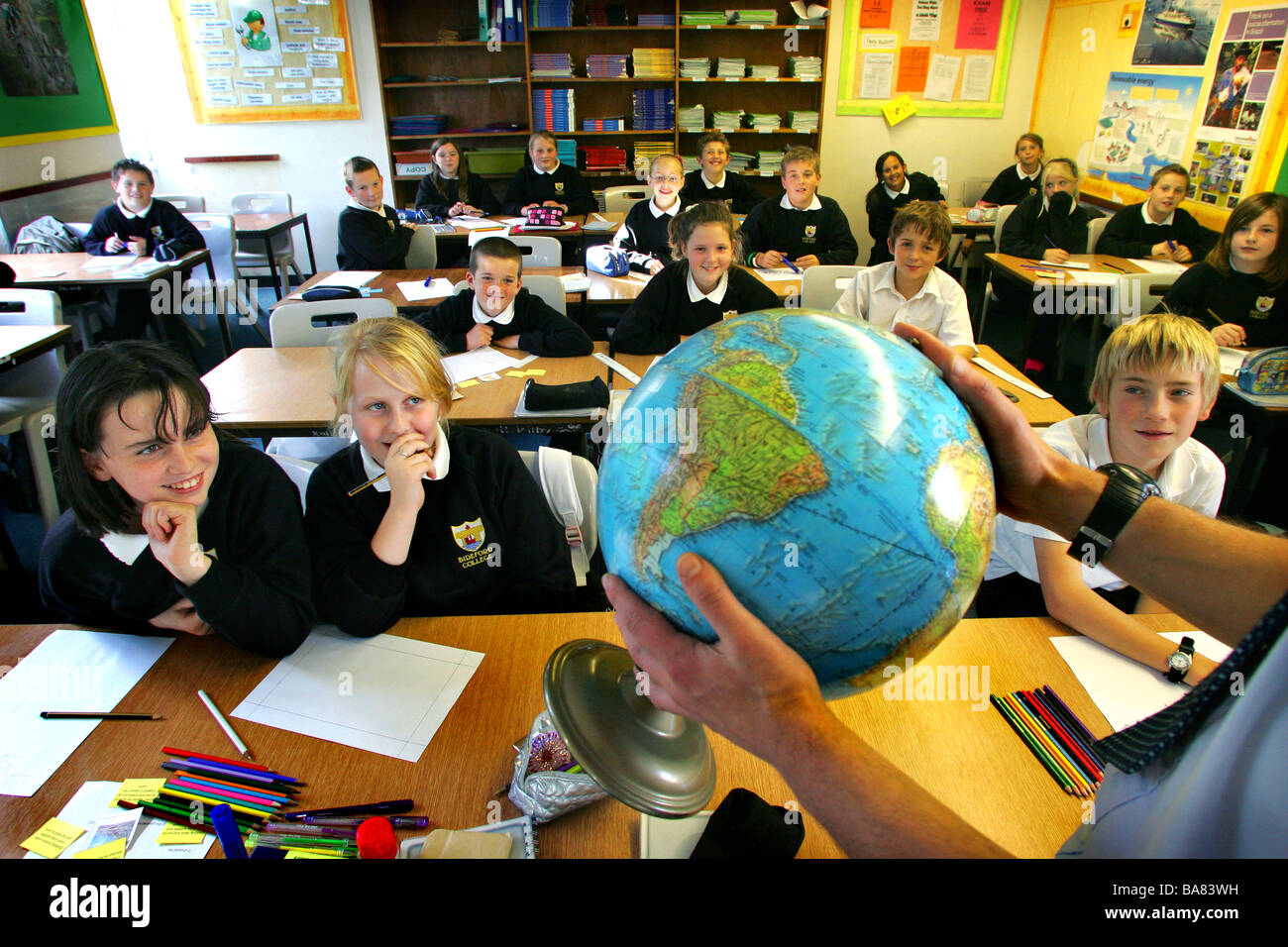 Leçon de géographie dans une école, Devon, UK. *Usage éditorial seulement* Banque D'Images