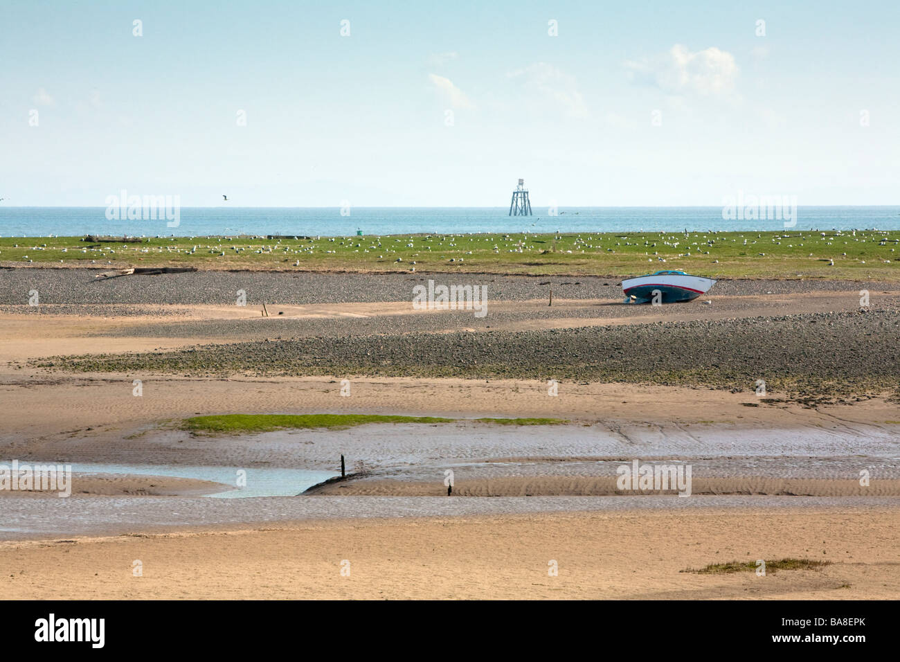 Donnant sur la plage et l'estuaire de Duddon Walney Island Nature Reserve Barrow in Furness Cumbria Uk Banque D'Images