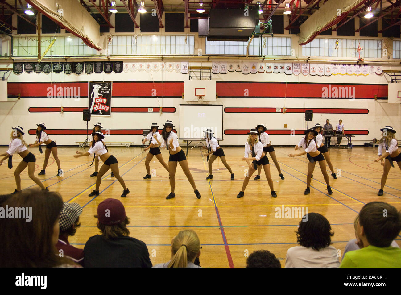 Pom poms girls Banque de photographies et d’images à haute résolution