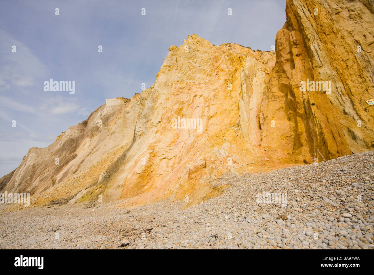 Falaises de sable multicolore à Alum Bay, île de Wight, Royaume-Uni Banque D'Images