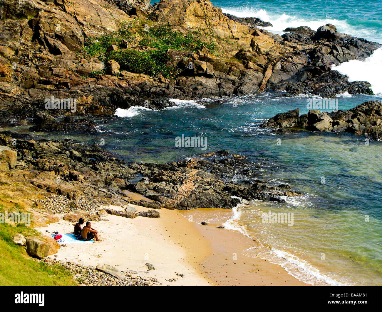 Cove et d'entrée le long de la plage de Porto da Barra, Salvador de Bahia, Brésil Banque D'Images