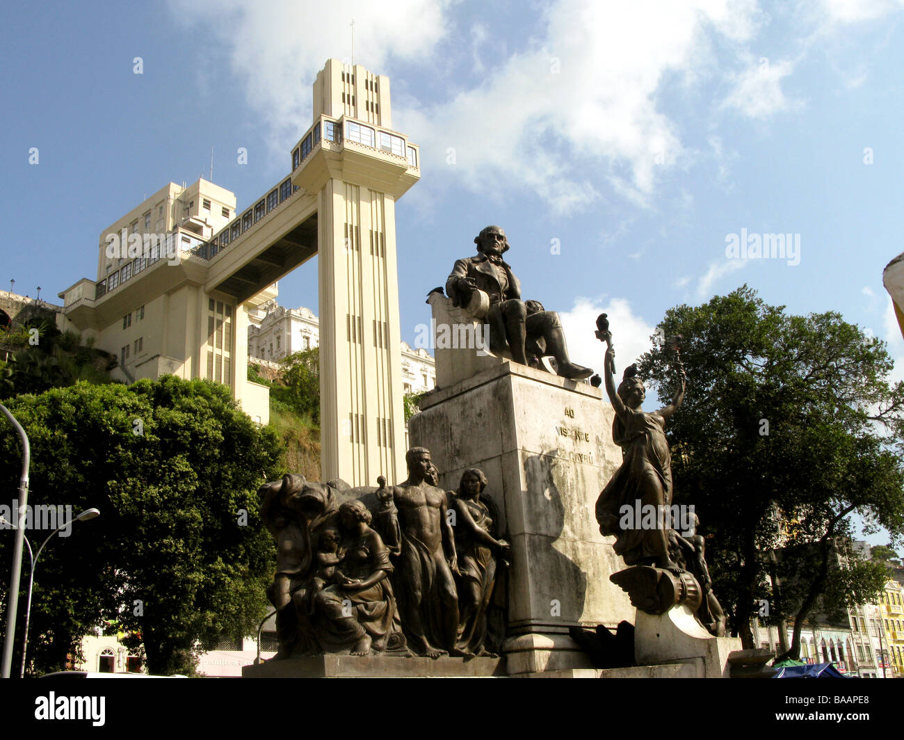 Ascenseur Lacerda, Salvador da Bahia, Brésil reliant la ville supérieure et inférieure Banque D'Images