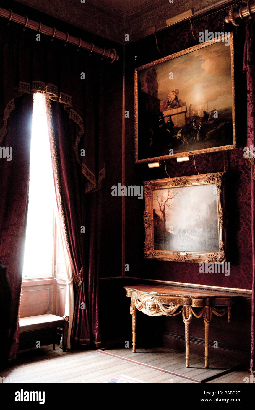 Tableaux de Maîtres Anciens suspendus aux murs de la Maison Kenwood Hampstead London England UK Banque D'Images