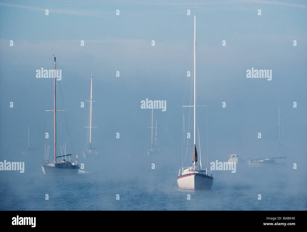 Bateaux en mer Banque D'Images