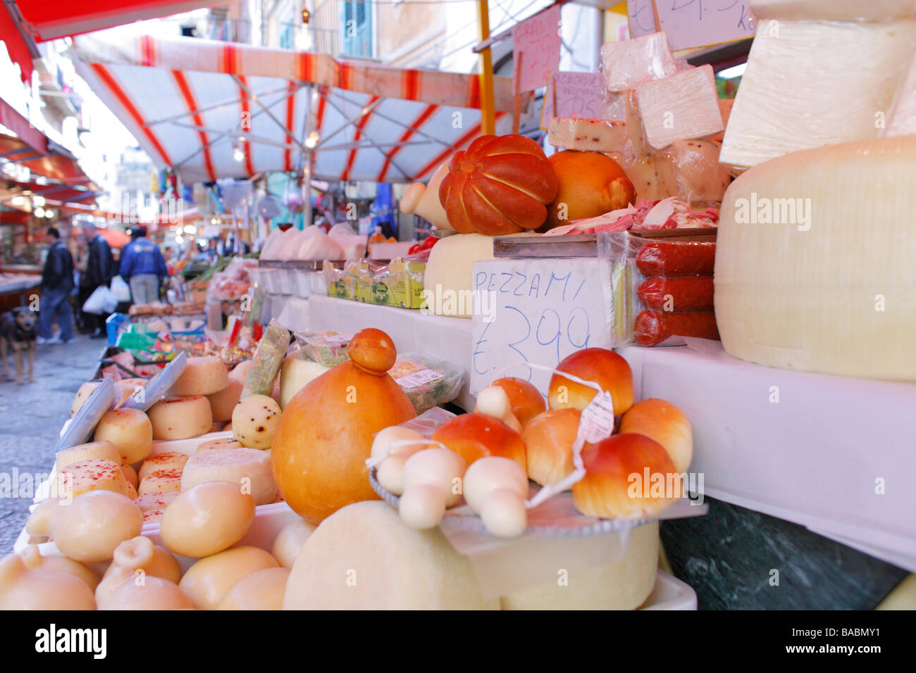 Marché Bellaro, Palerme, Sicile, Italie Banque D'Images