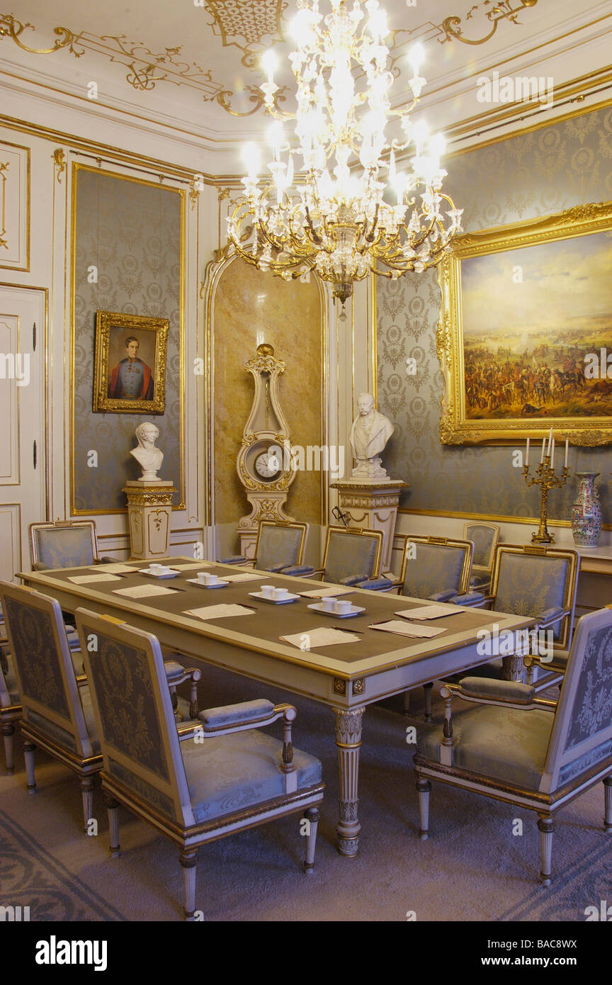 La salle de conférence de l'empereur François-Joseph dans la Hofburg de Vienne Banque D'Images