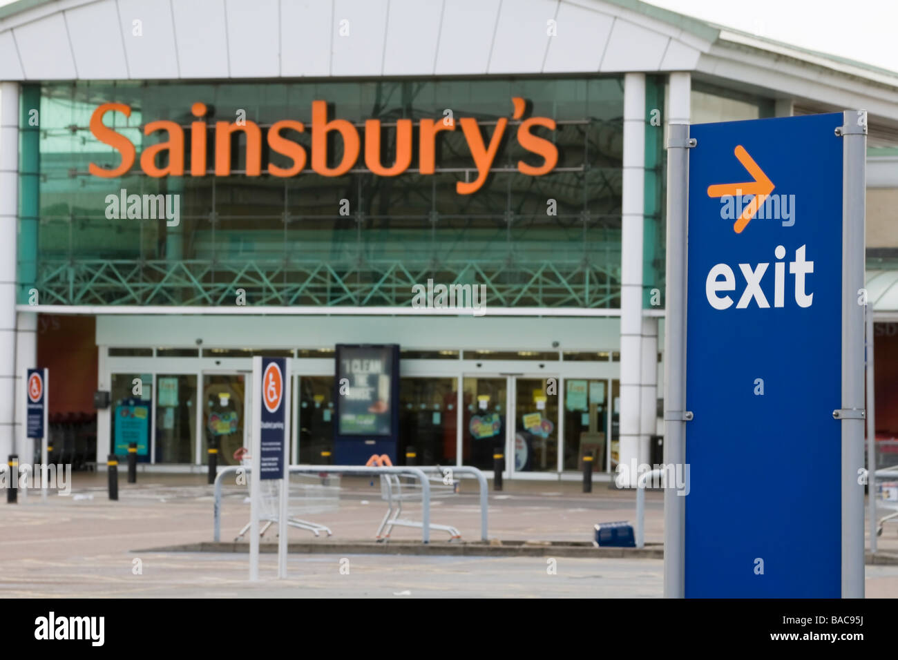 Le supermarché Sainsburys store se connecter, Londres, UK Banque D'Images