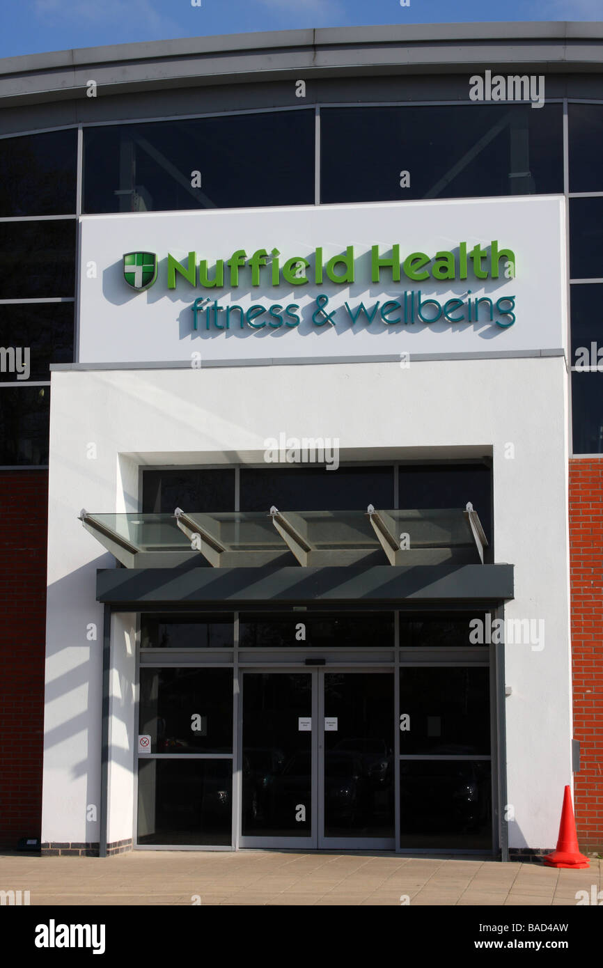Un Nuffield Health, Fitness et centre de bien-être dans une ville du Royaume-Uni. Banque D'Images