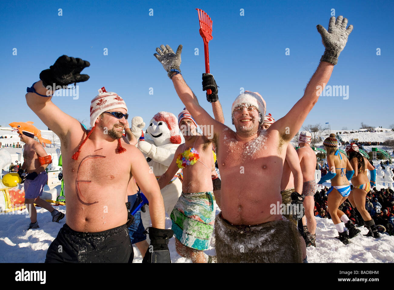 Canada, Québec, province de Québec, Carnaval de Québec, bain de neige Banque D'Images