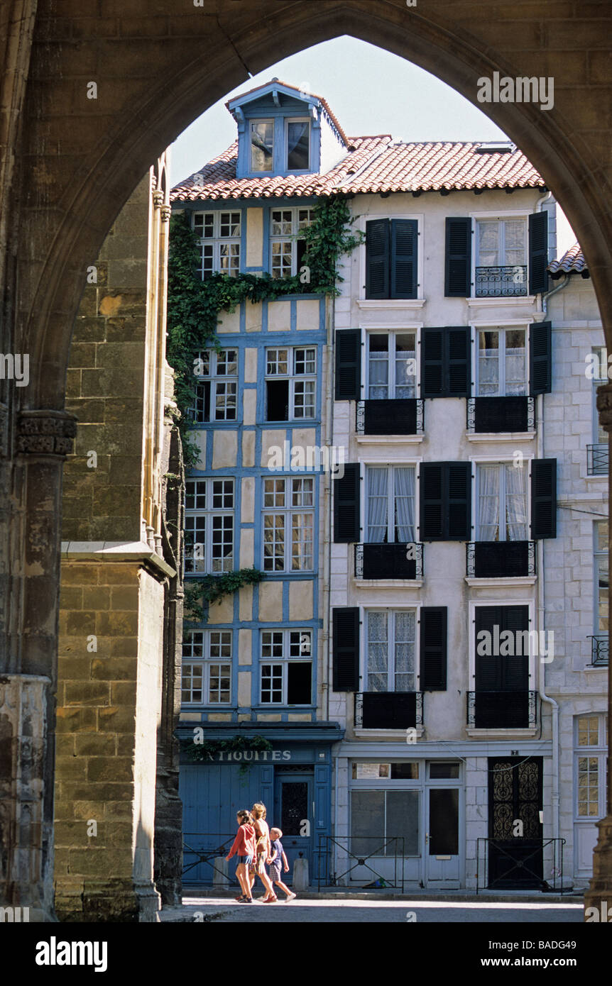 France, Pyrenees Atlantiques, Bayonne, le porche de Notre Dame de la cathédrale de Bayonne, l'architecture gothique, 13e siècle, et un Banque D'Images