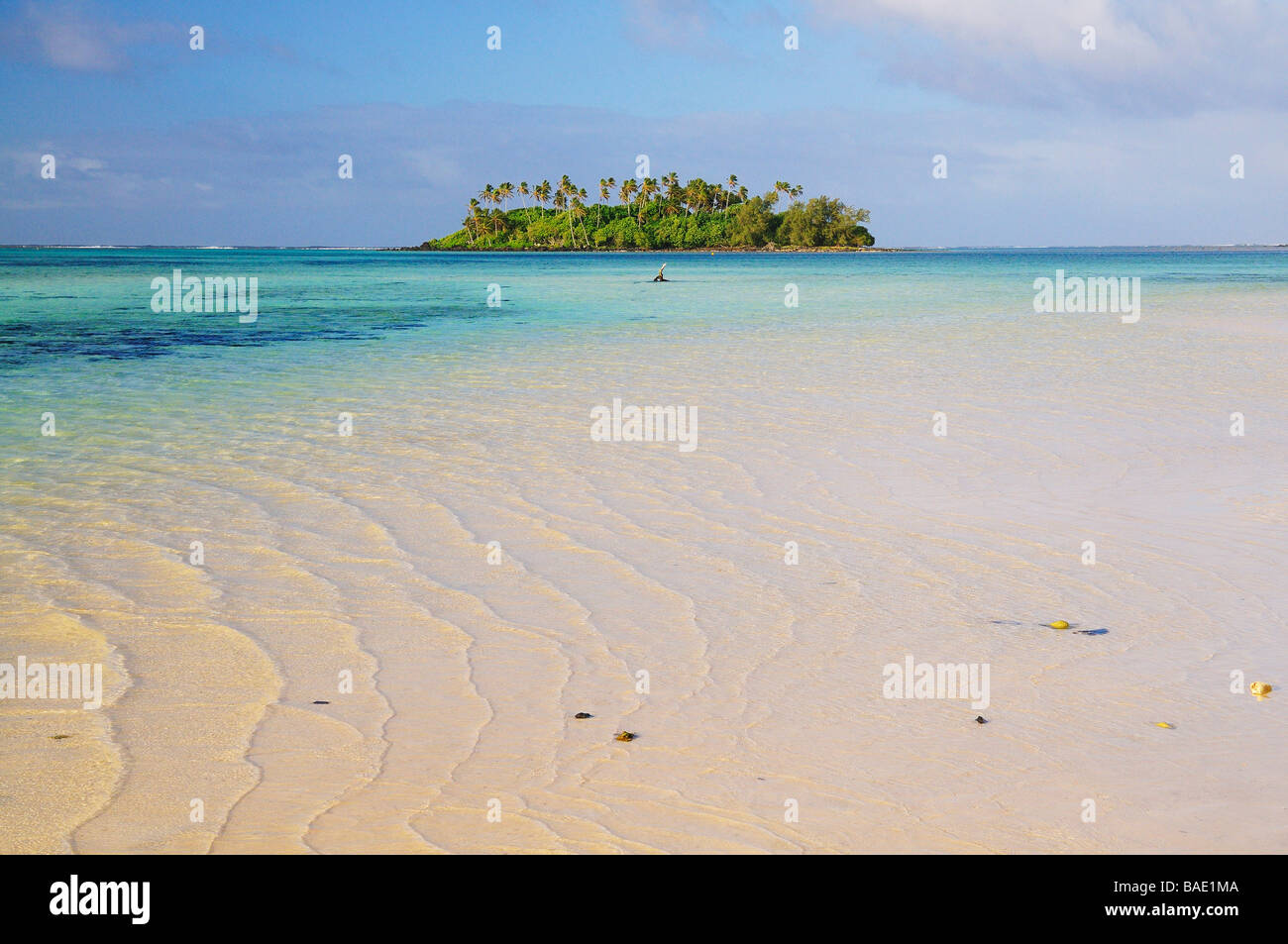 Île et lagon, plage de Muri, Taakoka, Rarotonga, îles Cook Banque D'Images