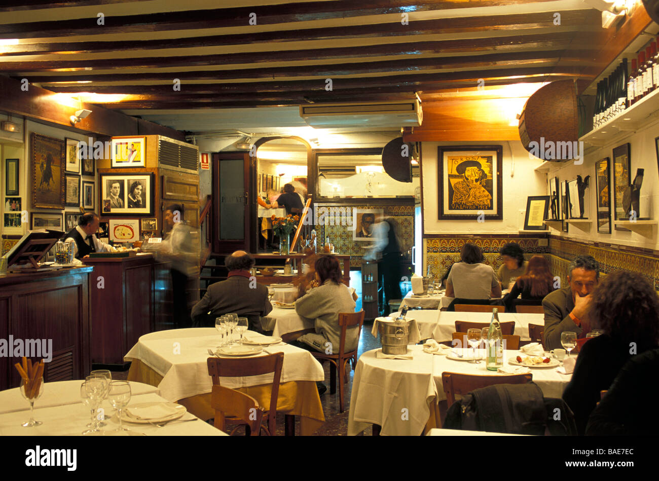 Restaurant espagnol typique, Barcelone, Catalogne, Espagne, Europe Banque D'Images