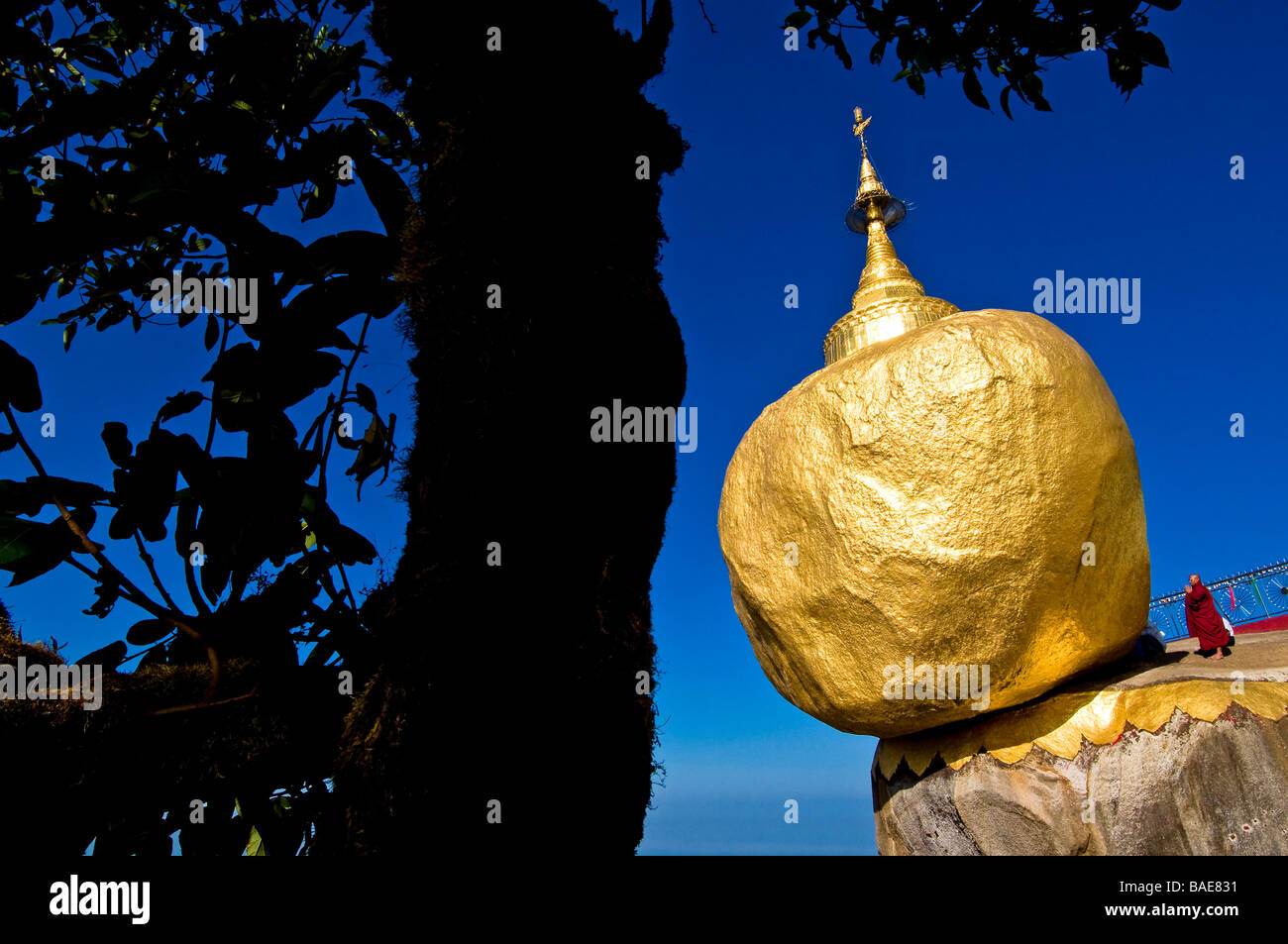 Myanmar (Birmanie), l'État Môn, le rock d'or de Kyaiktiyo Banque D'Images