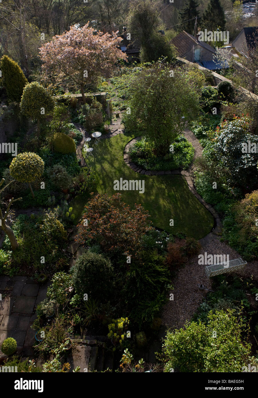 Un jardin d'en haut dans la ville de marché de Richmond à North Yorkshire Angleterre Banque D'Images