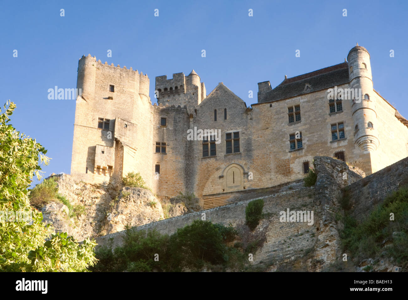 Château de Beynac dans la région française du Périgord près de la Dordogne Banque D'Images