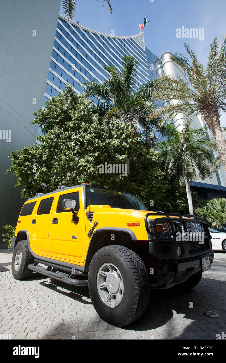Un Hummer à Dubaï Banque D'Images