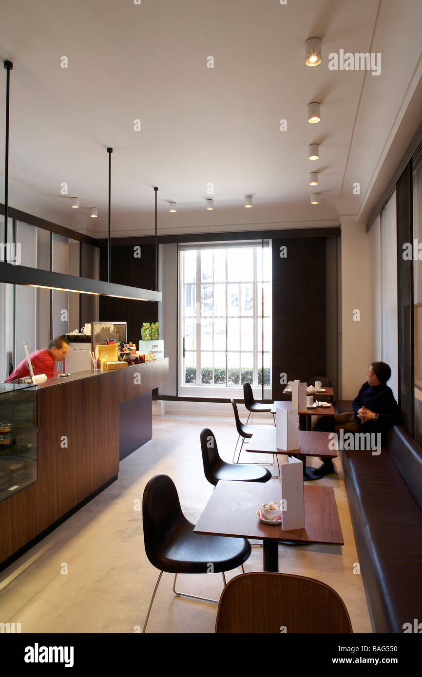 Bâtiment 1934 Riba, Londres, Royaume-Uni, Grey Wornum, Riba 1934 Bâtiment de l'intérieur le nouveau café au rez-de-chaussée. Banque D'Images