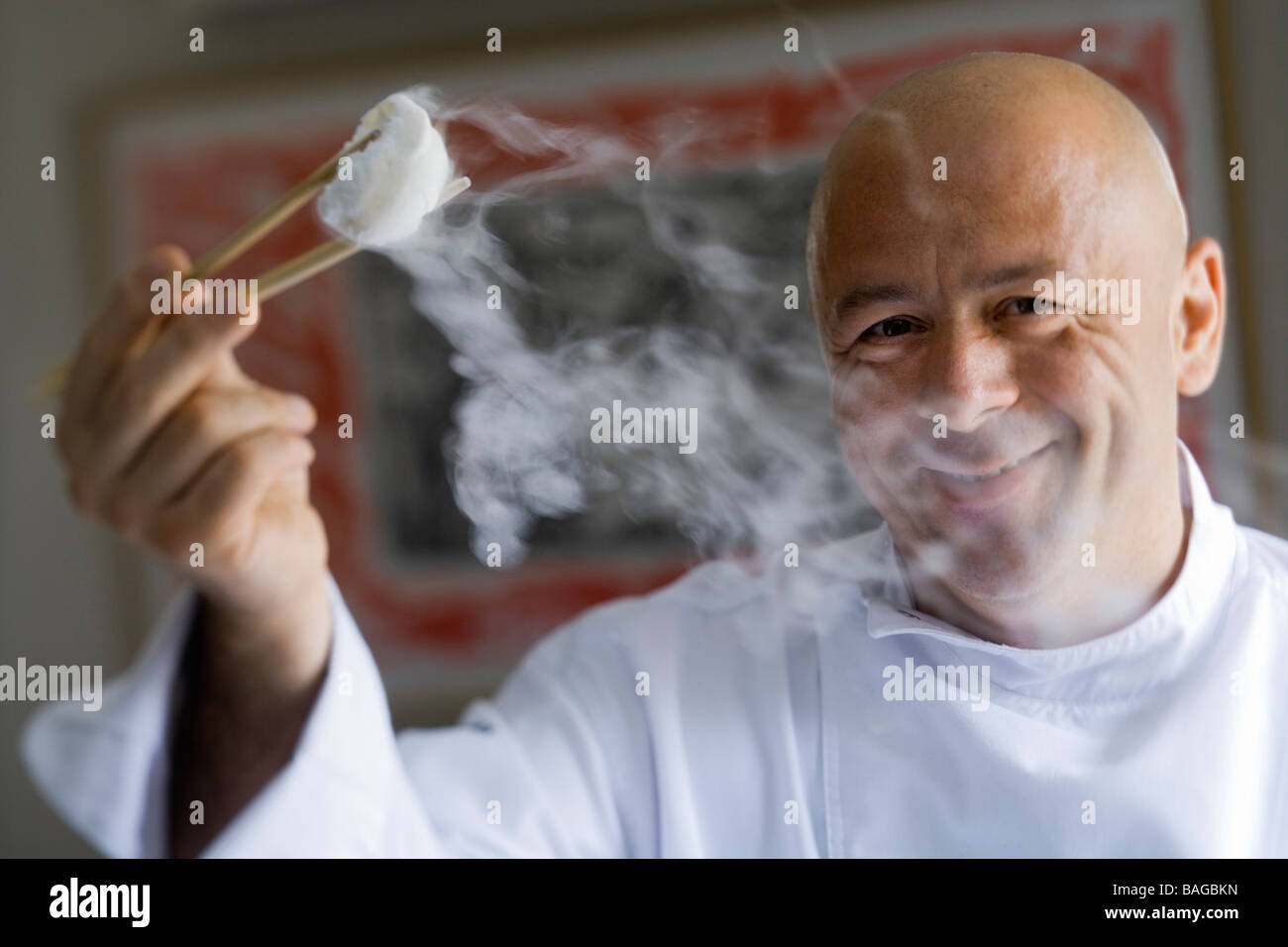 France, Gironde, Médoc, Pauillac, Chateau Hotel Restaurant Cordeillan Bages, le chef Thierry Marx la préparation instantanée glacé Banque D'Images