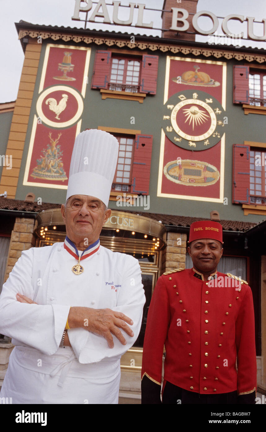 France, Rhône, environs de Lyon, à Collonges au Mont d'Or, le Restaurant Paul Bocuse, Paul Bocuse Banque D'Images