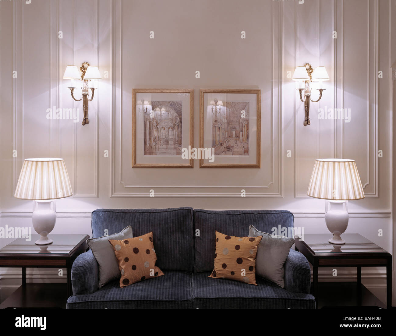 Savoy Hotel, Londres, Royaume-Uni, Consarc architectes-conseils, Savoy Hotel vue de l'intérieur. Banque D'Images