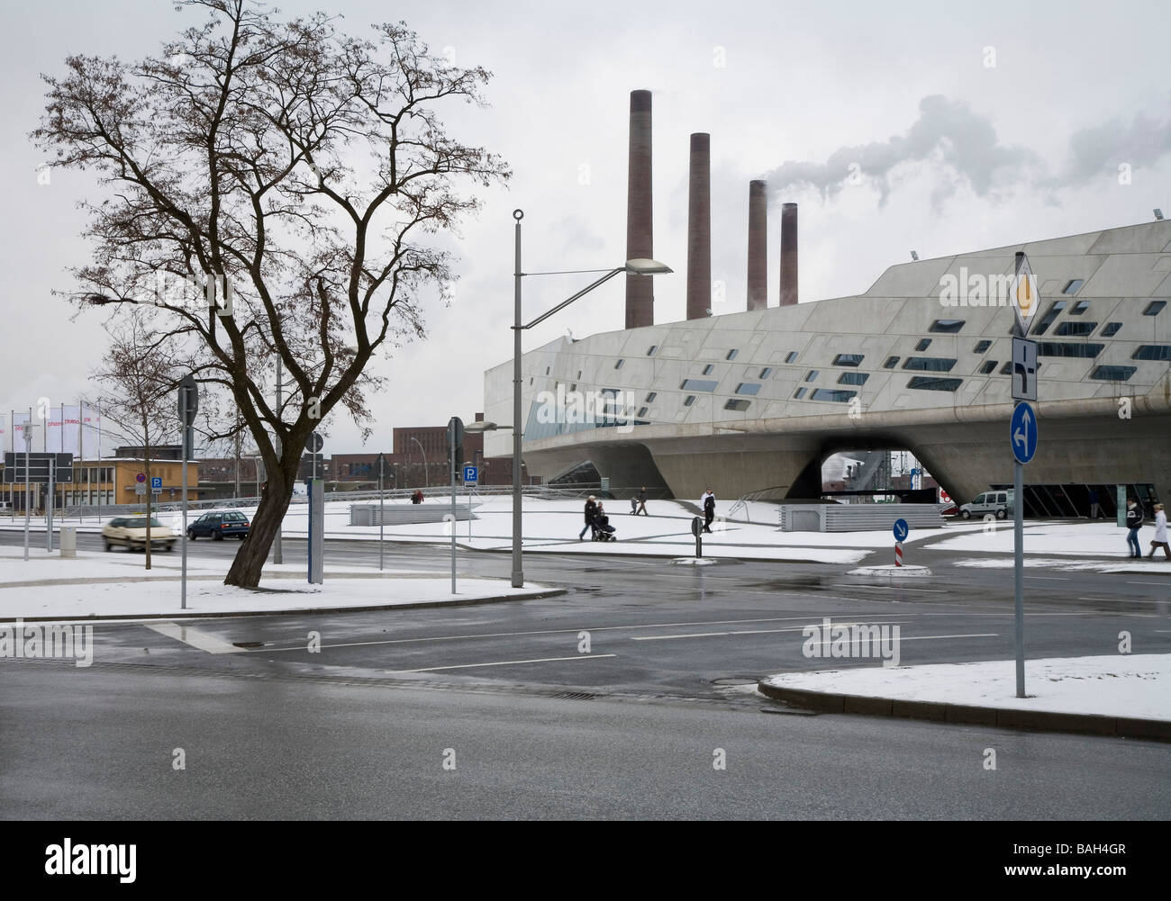 Centre Scientifique Phaeno, Wolfsburg, Allemagne, Zaha Hadid Architects avec Mayer Ba"hrle, Phaeno science center. Banque D'Images